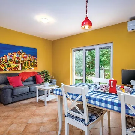 1 Bedroom Beautiful In 公寓